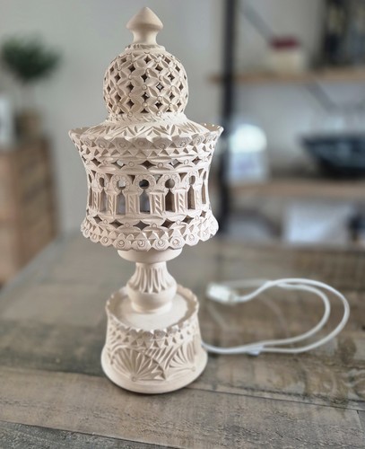 Moroccan clay table - clay, vgc